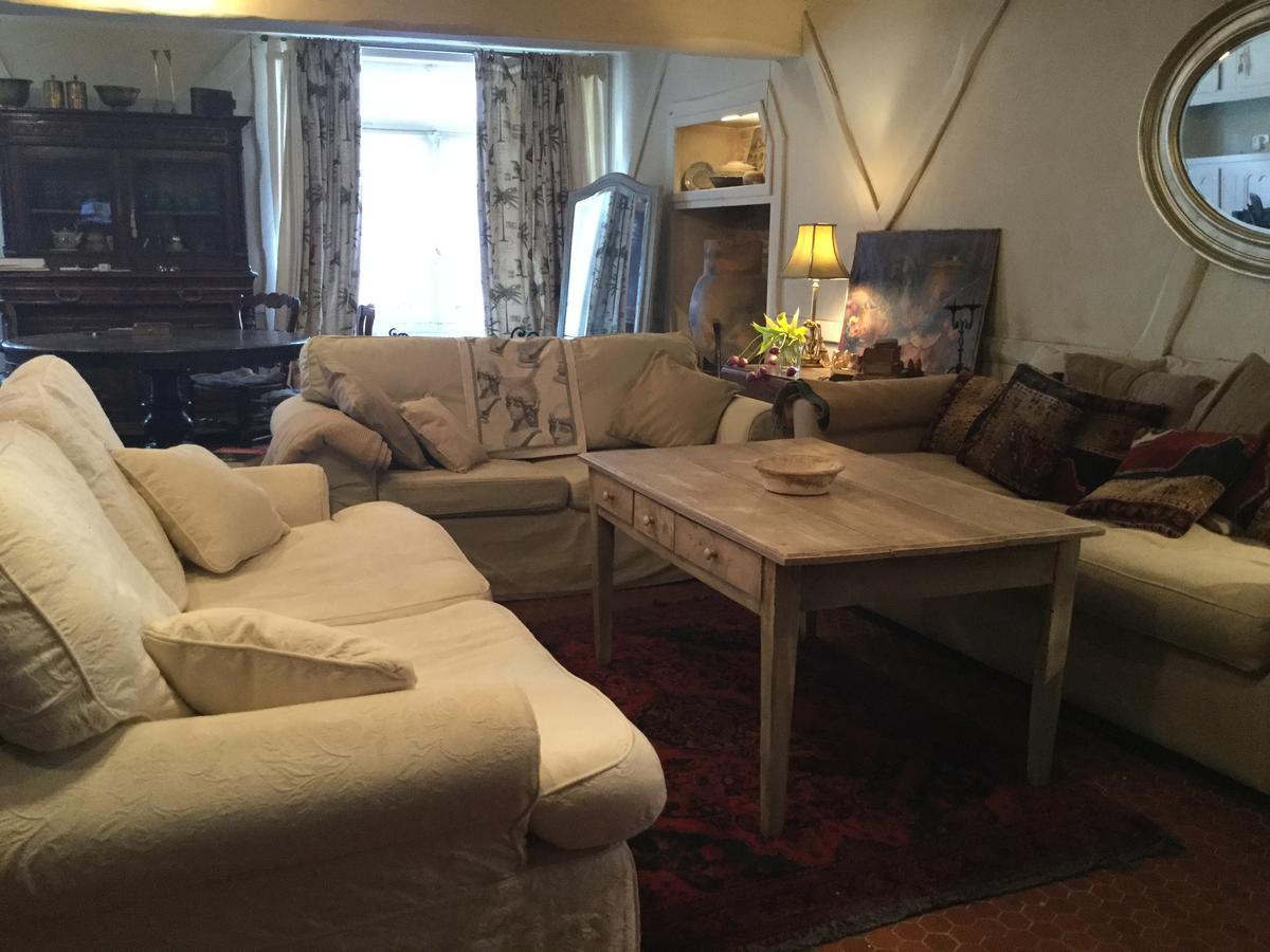 Le Logis Alexandra Bnb La Trimouille ภายนอก รูปภาพ